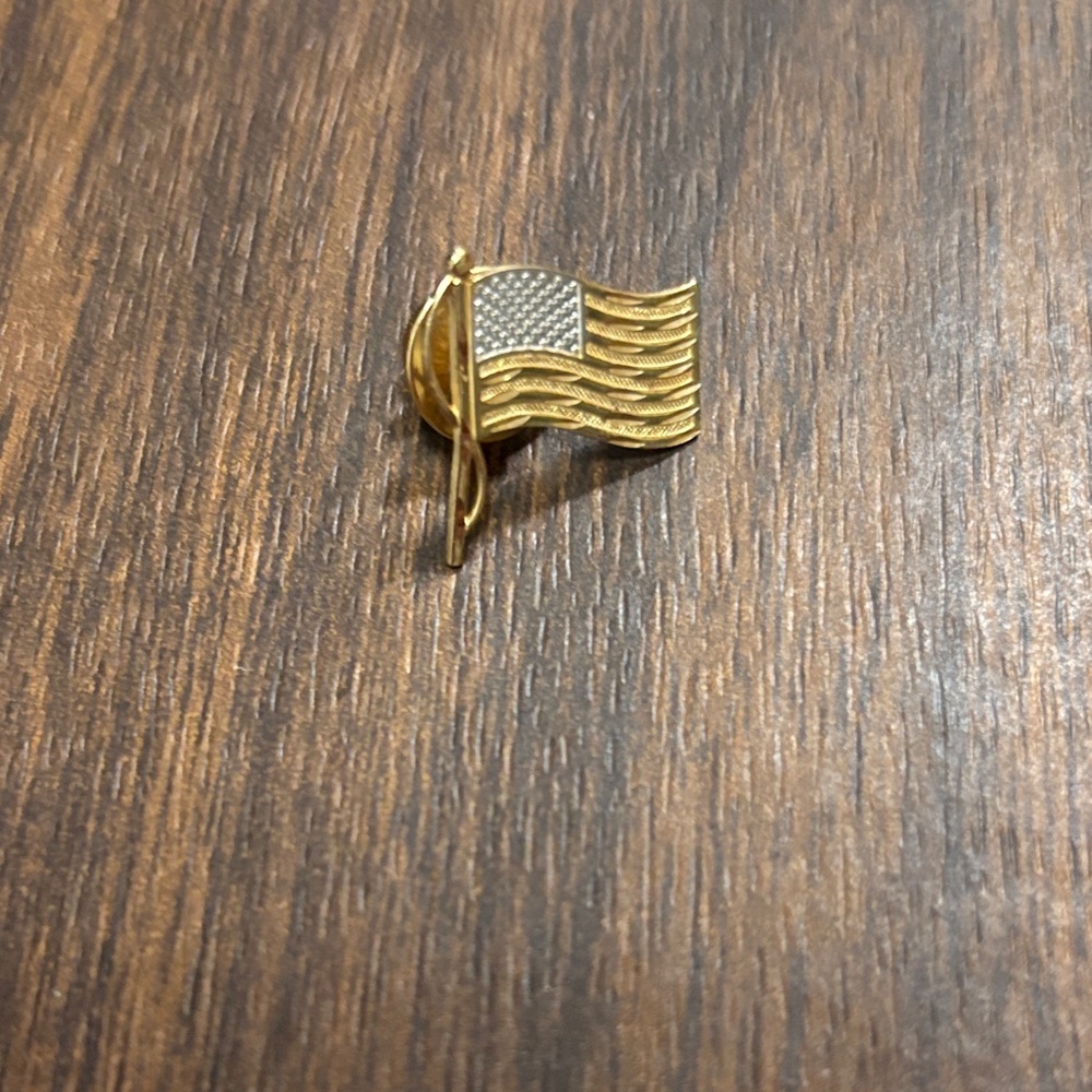 Michael Anthony 14K Gold and Silver American Flag God Bless America Pin